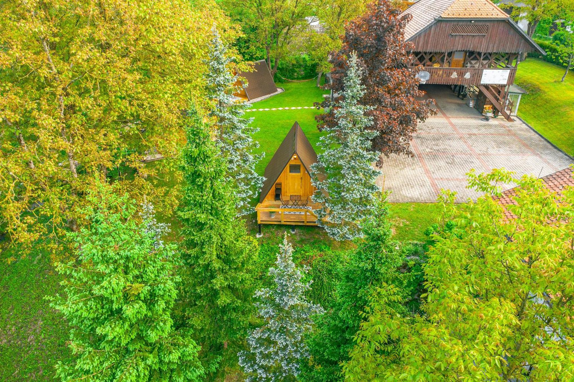 Resort Pod Orehi - Bled - Apartma & Glamping & Savna Exterior photo