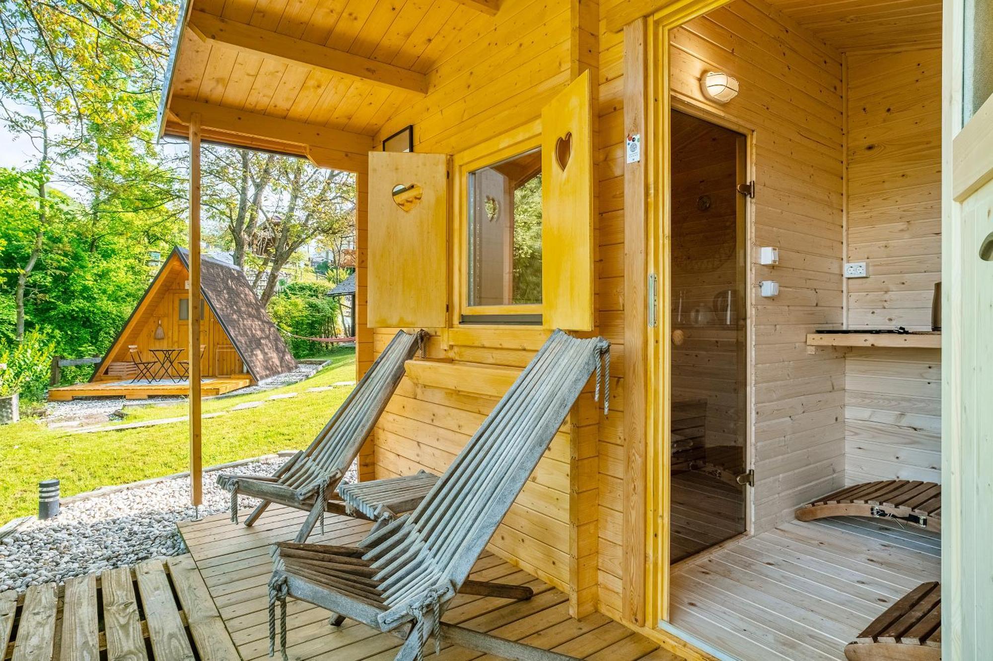 Resort Pod Orehi - Bled - Apartma & Glamping & Savna Room photo